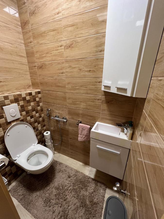 Ferienwohnung Parizsi Udvar Premium Apartman Debrecen Exterior foto
